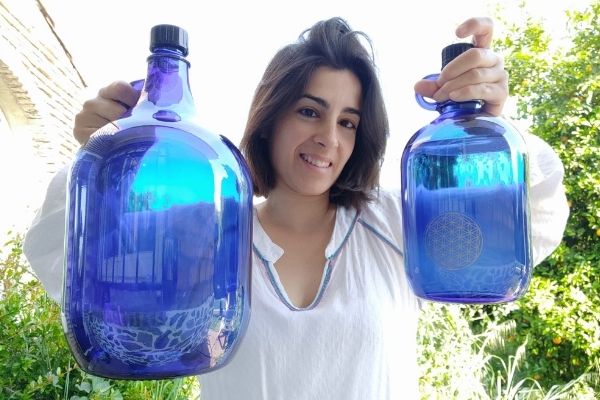 Ventajas de utilizar botellas de cristal para beber: conócelas, botella  agua cristal hoy